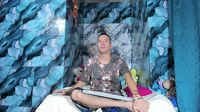 celesteyorucso1 online show from 10-17-25, 11:06