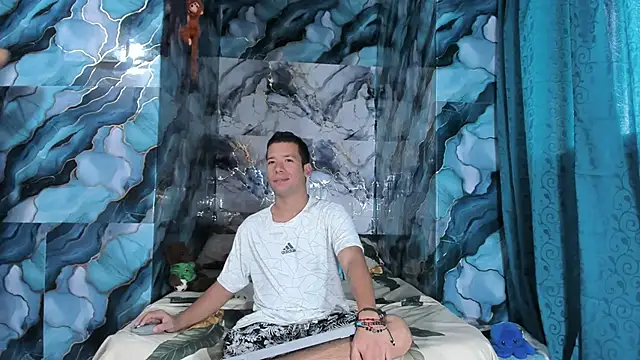 celesteyorucso1 online show from 10-11-25, 09:38