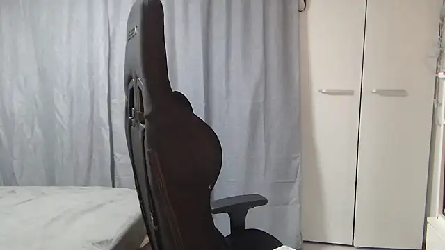 Snapshot of miss_Lia13 chatting on 02-27-26, 05:46 miss Lia13 online show from 02-27-26, 05:46