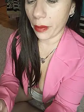 Amarteverdaderamente online show from 07-24-26, 01:45