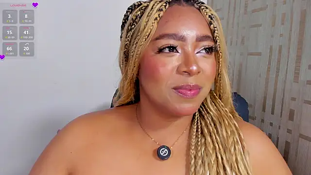 Snapshot of Fenty_melo chatting on 07-25-26, 05:04 Fenty melo online show from 07-25-26, 05:04