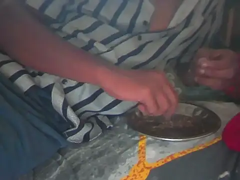 Hhhggghrrr3219 online show from 11-02-25, 06:51