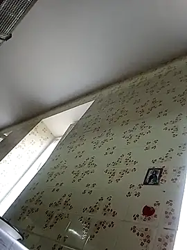 Apeesynka55211 online show from 10-29-25, 07:18