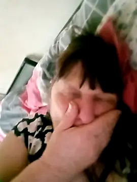 Apeesynka55211 online show from 11-17-25, 10:19