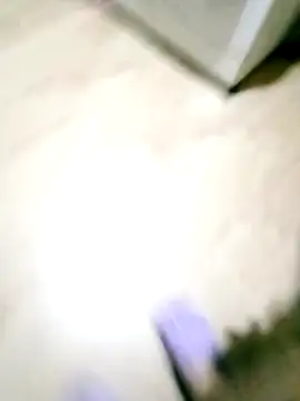 Apeesynka55211 online show from 10-31-25, 05:42