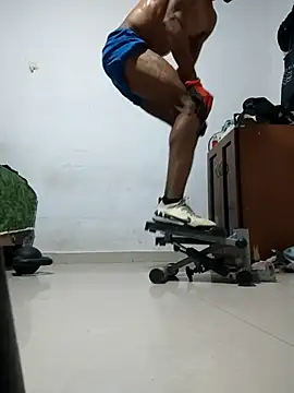 exotico2323 online show from 04-07-26, 12:45