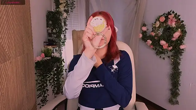 kitten murray  online show from 10-04-25, 05:42