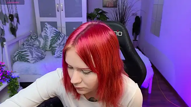 kitten murray  online show from 10-05-25, 05:31