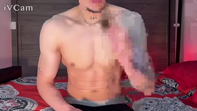 strongManLatino online show from 07-30-26, 02:32