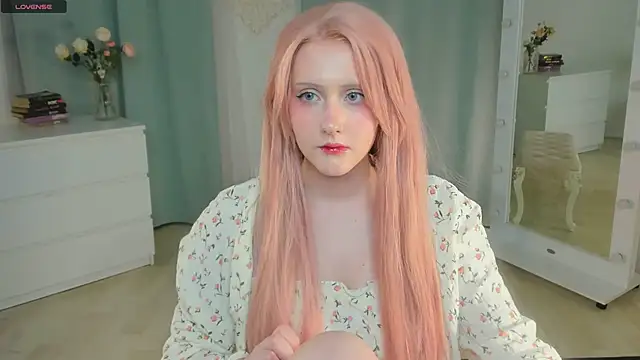 Snapshot of DelilahTaylor chatting on 06-13-26, 10:29 DelilahTaylor online show from 06-13-26, 10:29