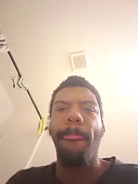 Snapshot of MrBigDickShow chatting on 11-02-25, 02:44 MrBigDickShow online show from 11-02-25, 02:44