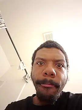 Snapshot of MrBigDickShow chatting on 02-28-26, 02:17 MrBigDickShow online show from 02-28-26, 02:17