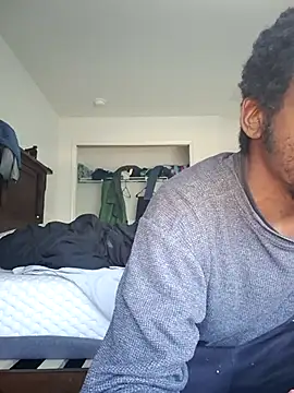 Snapshot of MrBigDickShow chatting on 11-01-25, 02:44 MrBigDickShow online show from 11-01-25, 02:44