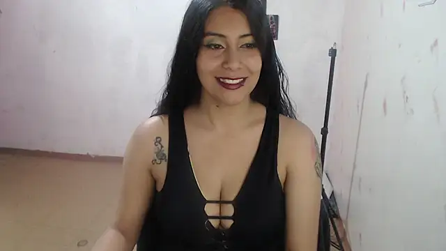 SexyDolly777 online show from 10-15-25, 05:43