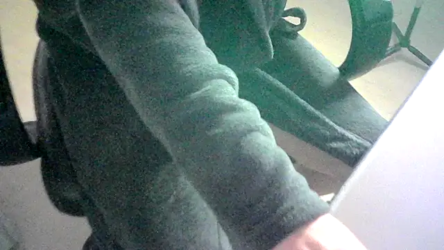 nobby2012 online show from 04-12-26, 03:59