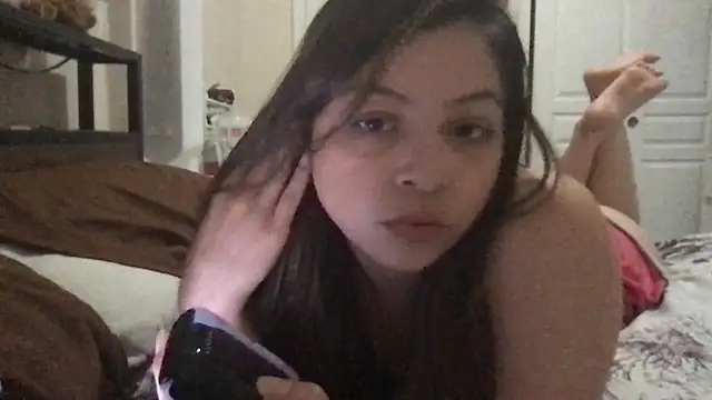 bunnygorl12 online show from 04-16-26, 05:30