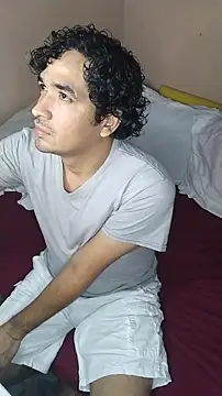 ThiagoDeseo online show from 10-10-25, 03:18