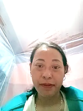 Snapshot of mimi0002 chatting on 09-29-25, 09:16 mimi0002 online show from 09-29-25, 09:16
