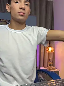 cherub  online show from 11-26-25, 12:49