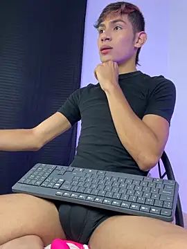 cherub  online show from 11-17-25, 11:31