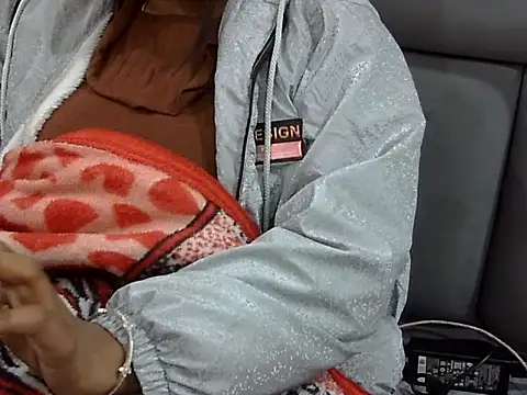 SEXY DOLL88 online show from 01-11-26, 06:48