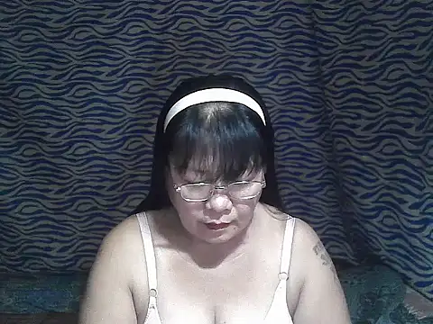 joy cute online show from 02-12-26, 12:10