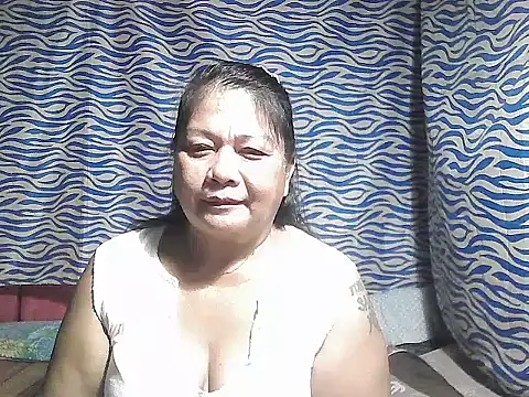 joy cute online show from 10-25-25, 11:05