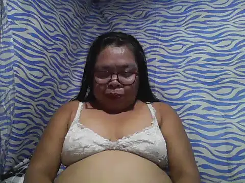 Snapshot of cris_tita chatting on 06-03-26, 12:28 cris tita online show from 06-03-26, 12:28