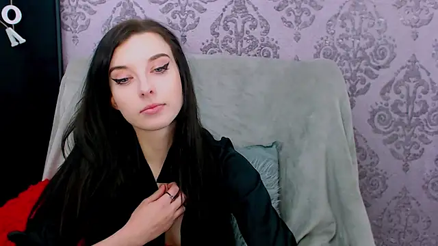 DominantLuna online show from 02-11-26, 08:31