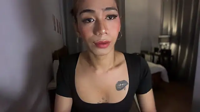 TsManikaXx online show from 04-03-26, 12:44