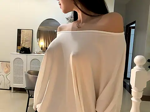 Snapshot of xiaowan_x chatting on 10-02-25, 07:45 xiaowan x online show from 10-02-25, 07:45