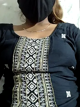 Hotty ruvi online show from 11-02-25, 06:13