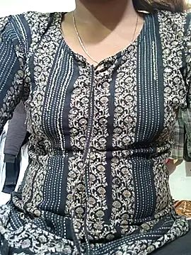 Hotty ruvi online show from 11-05-25, 08:06