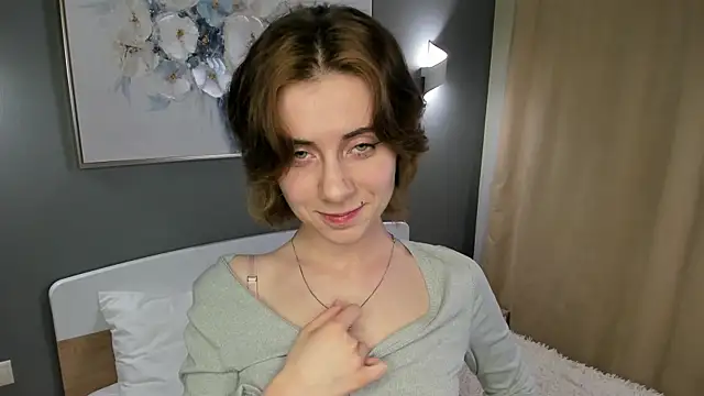 Snapshot of shyina_meow chatting on 09-30-25, 04:35 shyina meow online show from 09-30-25, 04:35