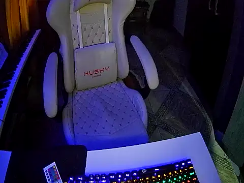 Rryans online show from 11-18-25, 09:07