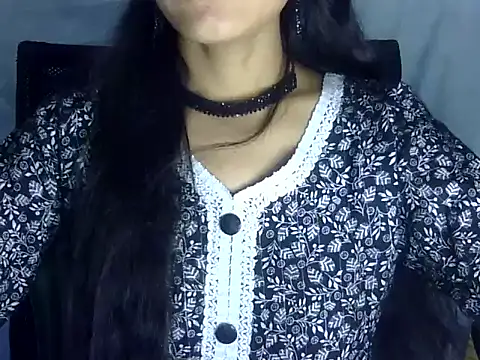 Snapshot of Shazi_1 chatting on 05-25-26, 04:49 Shazi 1 online show from 05-25-26, 04:49