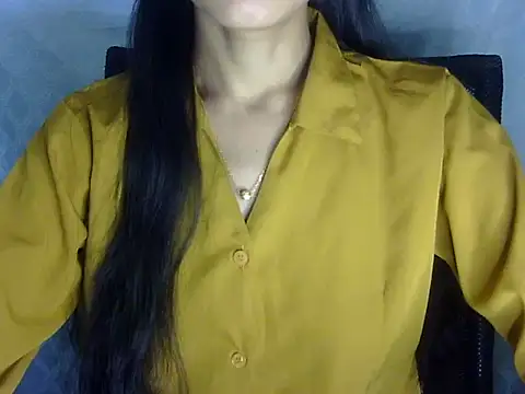 Snapshot of Shazi_1 chatting on 04-24-26, 01:29 Shazi 1 online show from 04-24-26, 01:29