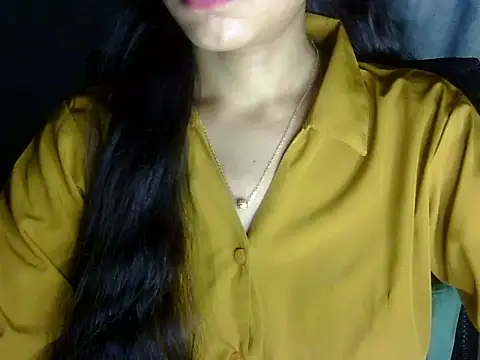 Snapshot of Shazi_1 chatting on 05-24-26, 03:39 Shazi 1 online show from 05-24-26, 03:39