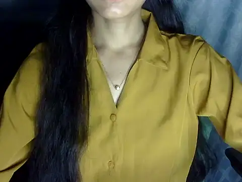 Snapshot of Shazi_1 chatting on 05-25-26, 03:50 Shazi 1 online show from 05-25-26, 03:50