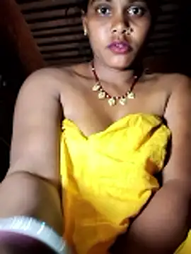 Snapshot of Katrina_kaif143 chatting on 01-17-26, 05:44 Katrina kaif143 online show from 01-17-26, 05:44