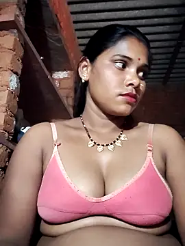 Snapshot of Katrina_kaif143 chatting on 02-21-26, 10:39 Katrina kaif143 online show from 02-21-26, 10:39