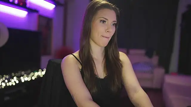 CandyStorm online show from 10-23-25, 06:39