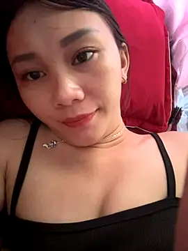 Snapshot of Ami-mi00 chatting on 10-13-25, 12:45 Ami-mi00 online show from 10-13-25, 12:45