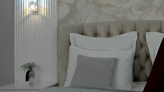 Snapshot of MelissaLiss chatting on 04-27-26, 03:10 MelissaLiss online show from 04-27-26, 03:10