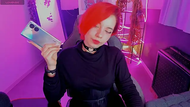 MarcelineChi online show from 10-20-25, 06:04