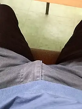 Snapshot of Mssbig chatting on 11-07-25, 11:52 Mssbig online show from 11-07-25, 11:52