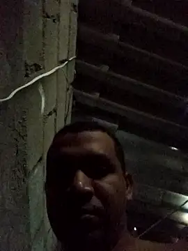 Roberto27052 online show from 01-13-26, 12:31