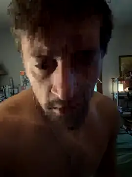 Snapshot of Amatueranon chatting on 10-06-25, 01:01 Amatueranon online show from 10-06-25, 01:01