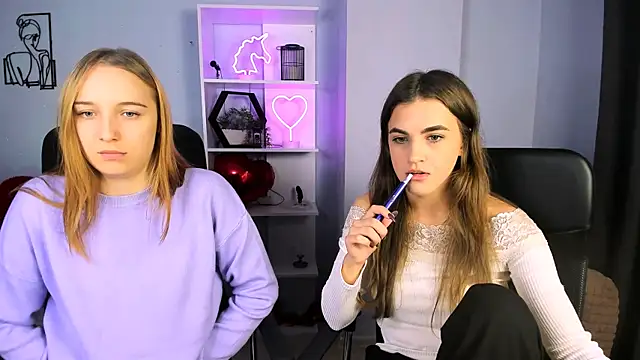 lina fox12 online show from 11-14-25, 01:26