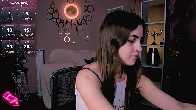 lina fox12 online show from 12-03-25, 01:21